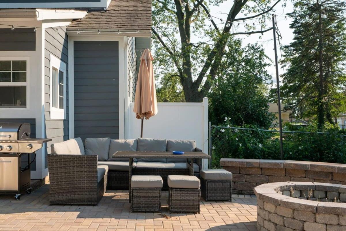 The Lucky Charm Home Of The Fighting Irish! Bbq Outdoor Games Coffee South Bend Exterior photo